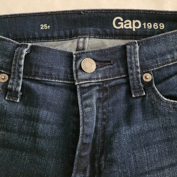 Gap Jeans! 25r Excellent Condition!! - Picture 2 of 4